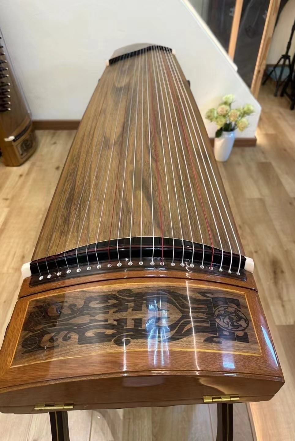 SongYang Guqin hecho a mano de madera de abeto viejo de 7 cuerdas para principiantes 頌揚手制七弦古琴